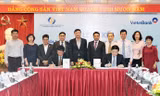 Tháng 5/2017, VietinBank và Trung tâm lưu ký Chứng khoán ký kết thỏa thuận phối hợp thanh toán bù trừ giao dịch CKPS