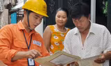 Mỗi gia đình phải trả thêm bao nhiêu khi giá điện tăng?