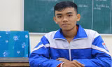 Tác giả của máy diệt khuẩn đa năng Phạm Xuân Huân. Ước mơ của em là trở thành kỹ sư để sáng chế nhiều sản phẩm có ích cho con người. Ảnh: Phương Vy.