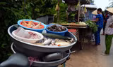 Phiên chợ 'di động' độc đáo ở miền Tây