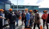 Du khách quốc tế đến Phú Quốc trên chuyến bay Jetstar Pacific.