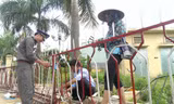 VFF hối hả dựng lại tường rào sau 'bão' tức giận của CĐV
