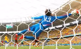 Guillermo Ochoa: Chỉ anh mới chặn được Neymar
