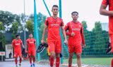 Đoàn Anh Việt (trái) là nhân tố cuối cùng được bổ sung cho U23 Việt Nam. 