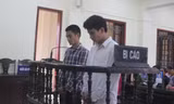 Hai bị cáo trước vành móng ngựa
