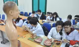 Không nhất thiết phải quy định đào tạo bác sĩ chuyên khoa, bác sĩ nội trú trong Luật GDĐH?