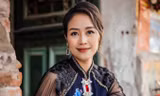 MC Phí Linh là MC xinh đẹp, một trong những gương mặt nổi bật trong dàn MV của VTV