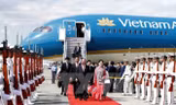 Lễ đón Thủ tướng Nguyễn Xuân Phúc và Phu nhân tại sân bay quốc tế Haneda ở thủ đô Tokyo. Ảnh: Thống Nhất/TTXVN.