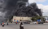 Hiện trường vụ cháy. Ảnh: Hoà Hội.