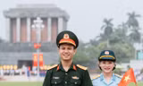 Giới trẻ chụp ảnh lan tỏa tình yêu nước