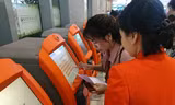 Quầy làm thủ tục tự động (Kiosk Check-in) của Jetstar Pacific tại Tân Sơn Nhất 