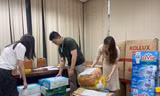 Đoàn viên thanh niên Ngân hàng Nhà nước tất bật chuẩn bị hàng cứu trợ