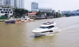 Nhiều người Việt đặt mua du thuyền, máy bay riêng