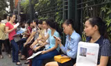 Thí sinh nộp hồ sơ thi tuyển công chức tại Hà Nội
