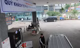 Bắt đầu từ ngày 1/12, Petrolimex Hà Nội cho chạy thí điểm ở hai cửa hàng xăng trên địa bàn thủ đô việc các tài xế tự đổ xăng hoặc dầu cho phương tiện của mình. Việc thí điểm "khách hàng tự phục vụ khi mua xăng dầu" của công ty xăng dầu khu vực I (Petroli