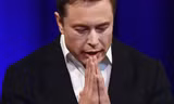 Tỷ phú Elon Musk đã phải xin lỗi thợ lặn Vernon Unsworth.