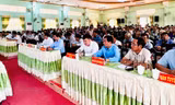 Chủ tịch tỉnh Vĩnh Long đối thoại với dân nơi khai thác cát cho cao tốc
