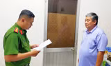 2 cựu cán bộ ngân hàng bị bắt vì nhận hối lộ