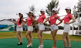 Thí sinh Hoa hậu phía Nam nổi bật trên sân golf
