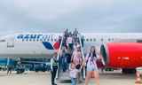 Hơn 230 khách Nga đến Nha Trang trên chuyến bay charter