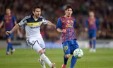 Chelsea sẽ phải dè chừng Lionel Messi khi gặp lại Barca ở vòng 1/8 Champions League.
