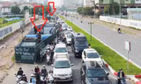 Cận cảnh các công trường vẫn 'nghỉ Tết'