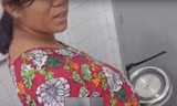 Chị T mang khối u nặng 30kg