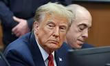 Phim bóc trần ông Donald Trump giữa lúc đối mặt phiên tòa hình sự