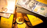 Vàng thế giới lao dốc, bitcoin vượt ngưỡng 61.000 USD