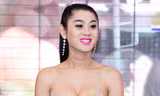 Lâm Chi Khanh khoe vòng một dao kéo