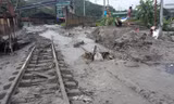 Công ty Than Mông Dương tan hoang sau mưa lũ.