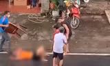 Chồng đuổi chém vợ trọng thương rồi cầm dao tự vẫn ở Lào Cai