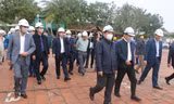 Bộ trưởng Bộ GTVT đốc tiến độ dự án cầu Cửa Hội