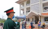 Công an 'đi từng ngõ, gõ từng nhà' truy tìm bốn người Trung Quốc nhập cảnh trái phép
