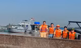 Bắt giữ 8 phương tiện khai thác, vận chuyển hơn 700 m3 cát trái phép
