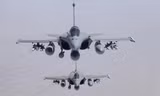 Chiến đấu cơ của Mỹ tham gia chiến dịch không kích ở Syria (Nguồn: AFP)
