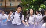 Thi vào 10 ở TPHCM: Thí sinh, giáo viên nhận xét gì về đề Văn?