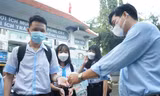 Sáng nay, 94.000 thí sinh chính thức vượt vũ môn vào lớp 10 tại TPHCM