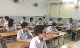 Thí sinh dự thi lớp 10 tại điểm thi trường THCS Trần Văn Ơn, quận 1, TPHCM
