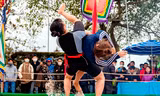 Gay cấn, kịch tính trên sới vật khai Xuân có từ hơn 300 năm ở xứ Huế