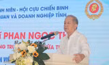 Phó Bí thư Thường trực Tỉnh ủy TT-Huế nói chuyện chuyên đề với thanh niên, cựu chiến binh