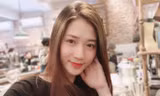 Nguyễn Tường San hiện là một mẫu ảnh có tiếng ngay khi đang ngồi trên ghế nhà trường