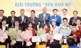 Những nhà khoa học trẻ 'truyền lửa' đam mê 