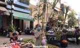 Người dân mua mía với ý nghĩa bác thang cho ông Táo lên trời
