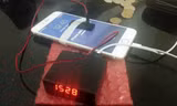 Một thiết bị dò mã mật khẩu khoá của iPhone.