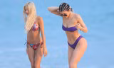 Người đẹp Hollywood thu hút mọi ánh nhìn với bikini