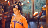 Băng Băng hở bạo trong phim cổ trang.