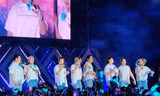 E.L.F Việt phấn khích khi Super Junior nhảy "See Tình" trong Super Show 9