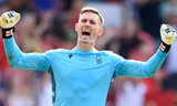 Liverpool ôm hận trước đội bét bảng vì thủ thành... MU