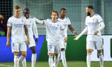 Nhẹ nhàng trả hận Sheriff, Real Madrid giành vé sớm